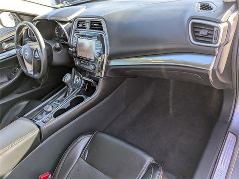 Used 2023 Nissan Maxima SV w/ Floor Mat Group FWD image 33