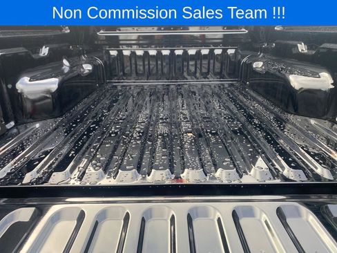 New 2025 Ford Maverick XL w/ Equipment Group 101A image 29