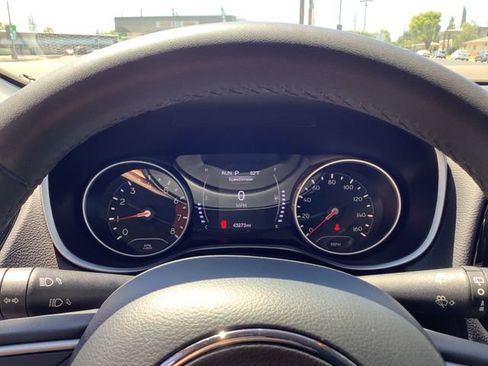 Used 2021 Jeep Compass Latitude w/ Sun and Sound Group AWD/4WD image 14