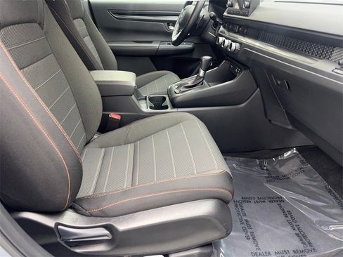 Used 2025 Honda CR-V Sport image 45