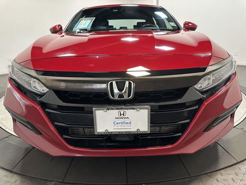Certified 2018 Honda Accord Sport image 5