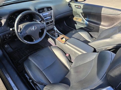 Used 2010 Lexus IS 250C image 19