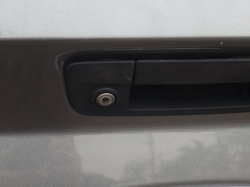 Used 2013 RAM 2500 Tradesman w/ Chrome Appearance Group image 40