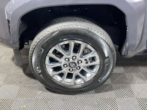 Certified 2024 Toyota Tacoma Limited w/ Limited Package (LT) AWD/4WD image 26