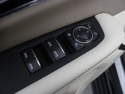 New 2026 GMC Yukon XL Denali w/ Denali Reserve Package image 19