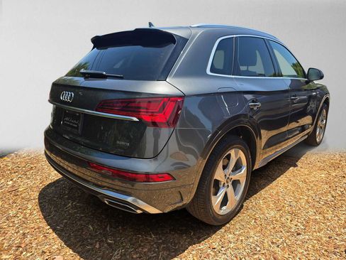 Used 2023 Audi Q5 2.0T Premium Plus w/ Premium Plus Package AWD/4WD image 7