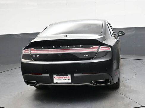 Used 2019 Lincoln MKZ Premiere image 4