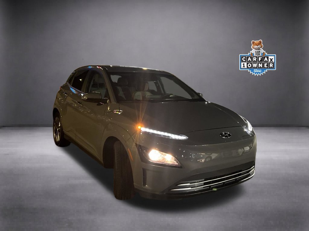 Certified 2023 Hyundai Kona SE FWD image 2