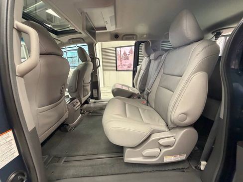 Used 2016 Toyota Sienna XLE Premium image 54