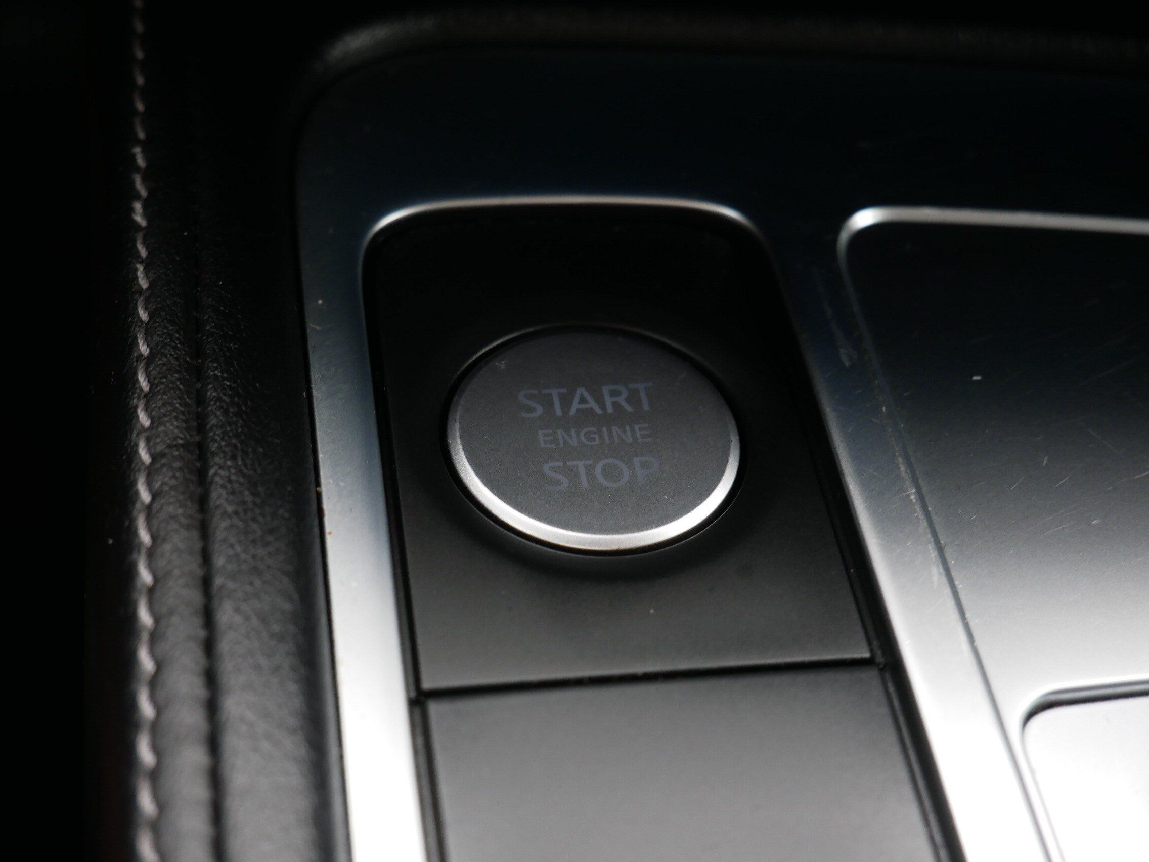 Used 2024 INFINITI QX60 Luxe AWD/4WD image 30