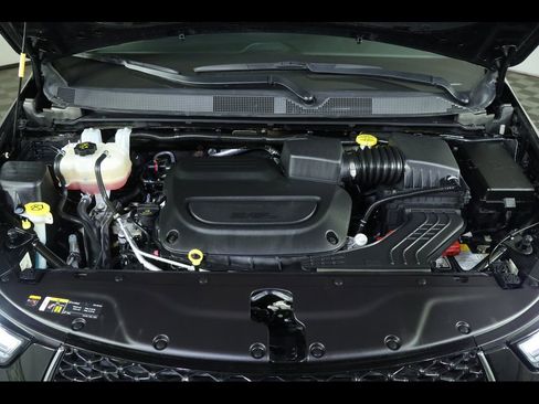 Used 2025 Chrysler Pacifica Select image 20