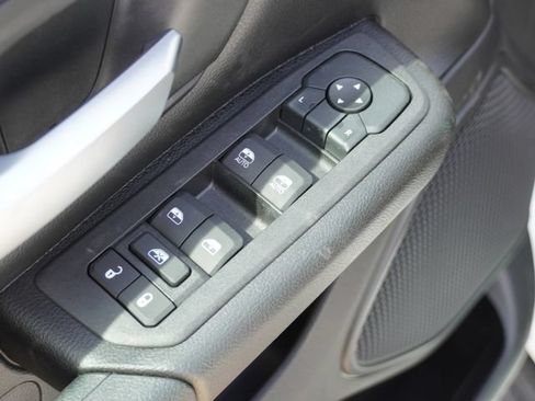 New 2026 RAM 1500 Express AWD/4WD image 17