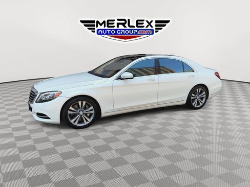 Used 2017 Mercedes-Benz S 550 4MATIC Sedan w/ Premium Package image 4