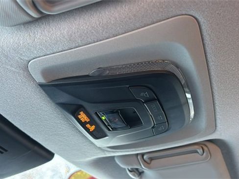 Used 2024 Toyota Corolla Cross LE image 20