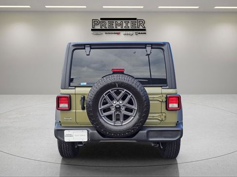 New 2025 Jeep Wrangler Unlimited Sport image 10