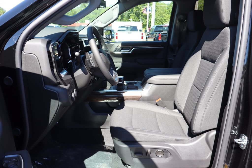 New 2026 Chevrolet Silverado 1500 RST w/ Convenience Package II AWD/4WD image 5