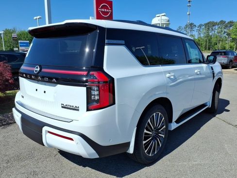 Used 2026 Nissan Armada Platinum Reserve w/ Accent Package AWD/4WD image 3