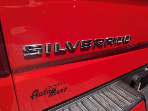 Used 2019 Chevrolet Silverado 1500 Custom w/ Custom Value Package AWD/4WD image 21