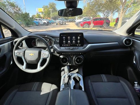 Used 2024 Chevrolet Blazer LT w/ Driver Confidence Package FWD image 10
