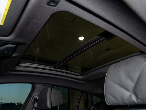 New 2026 BMW X6 M60i image 21