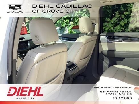Used 2020 Cadillac XT6 Premium Luxury AWD/4WD image 13