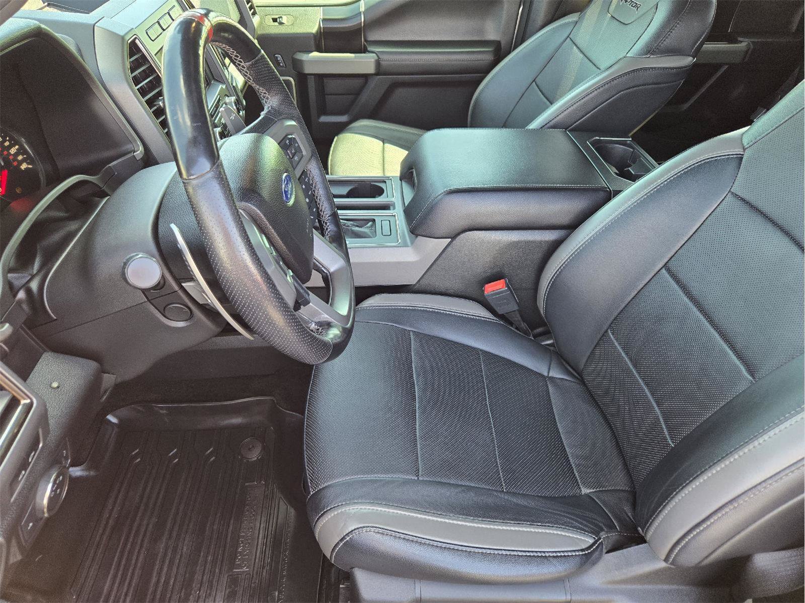 Used 2018 Ford F150 Raptor w/ Equipment Group 802A Luxury AWD/4WD image 12