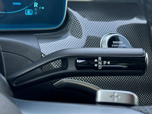 New 2025 Mercedes-Benz C 300 4MATIC Sedan image 17