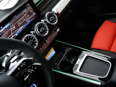 New 2026 Mercedes-Benz GLB 35 AMG 4MATIC image 22