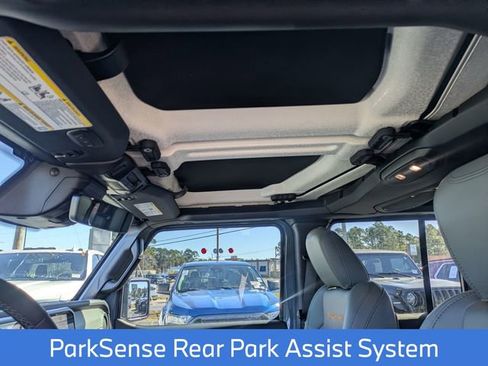 New 2026 Jeep Gladiator Mojave image 18