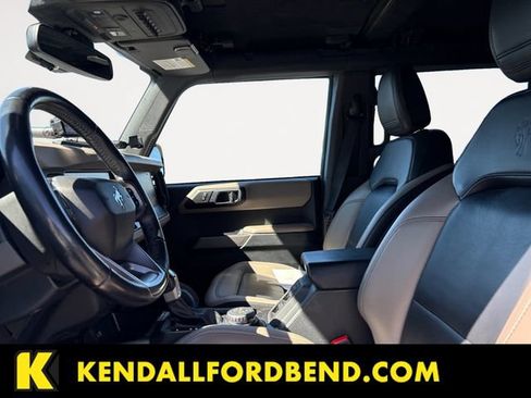 Used 2023 Ford Bronco Wildtrak AWD/4WD image 11