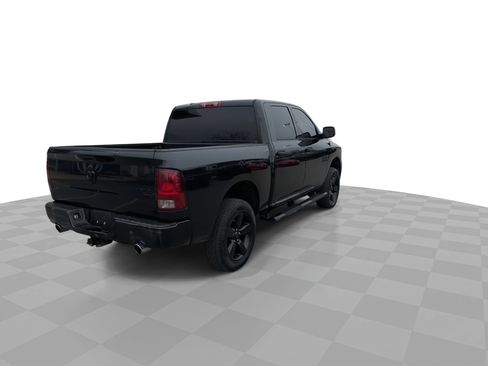 Used 2018 RAM 1500 Express w/ Black Ram 1500 Express Group image 8