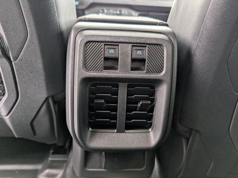 Used 2025 Ford Bronco Badlands AWD/4WD image 24