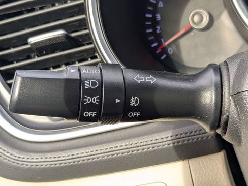 Used 2015 Kia Optima EX image 23