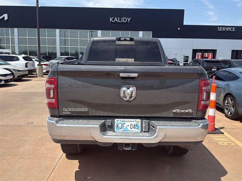 Used 2022 RAM 2500 Laramie AWD/4WD image 10