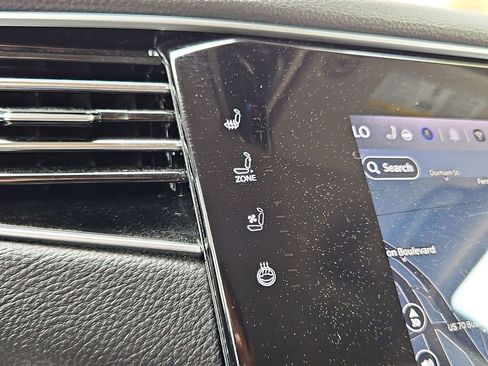 Used 2024 Jeep Wagoneer L Series II image 20