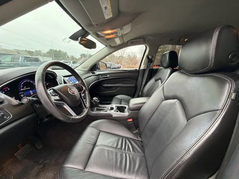 Used 2015 Cadillac SRX FWD image 12