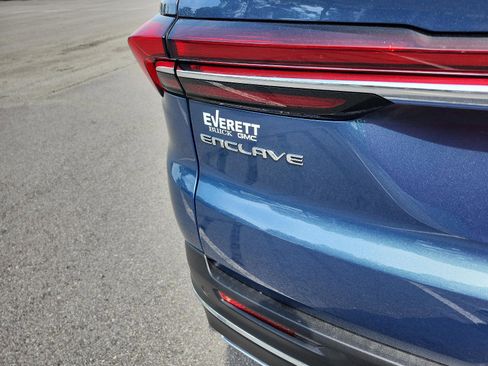 New 2026 Buick Enclave Preferred w/ Power Package FWD image 4