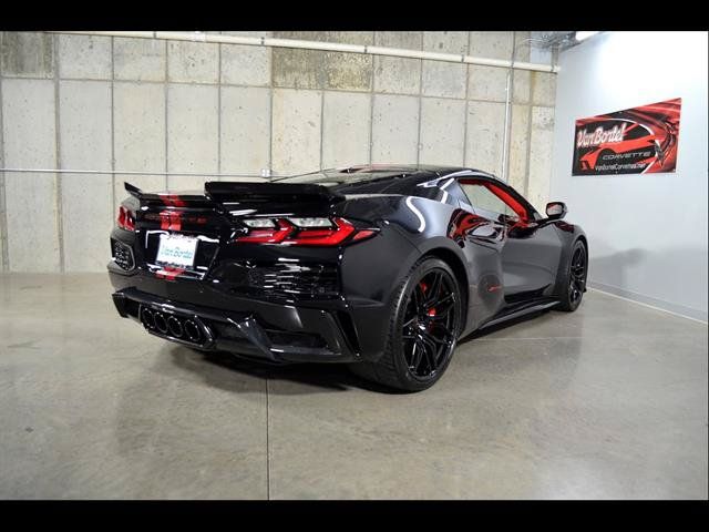 Used 2023 Chevrolet Corvette Z06 w/ Battery Protection Package RWD image 8