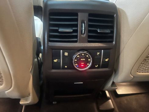 Used 2016 Mercedes-Benz GLE 400 4MATIC image 31