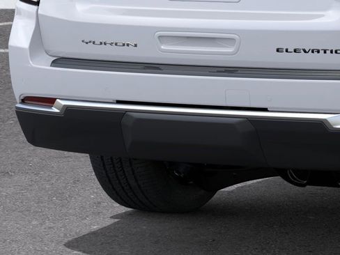 New 2026 GMC Yukon Elevation image 14
