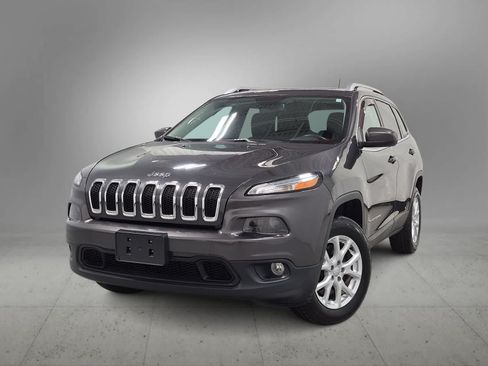 Certified 2016 Jeep Cherokee Latitude AWD/4WD image 1