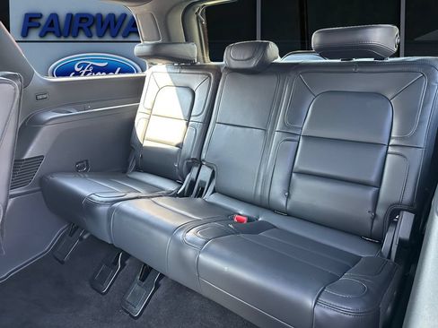 Used 2023 Lincoln Navigator Reserve RWD image 13