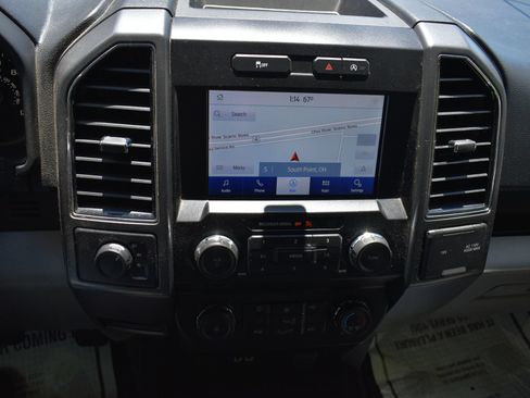 Used 2020 Ford F150 XLT w/ Equipment Group 302A Luxury AWD/4WD image 25