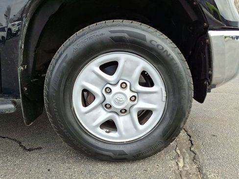 Used 2016 Toyota Tundra SR5 image 8