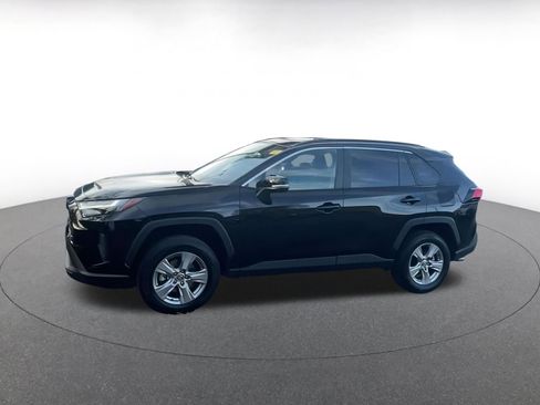 Used 2025 Toyota RAV4 XLE image 8