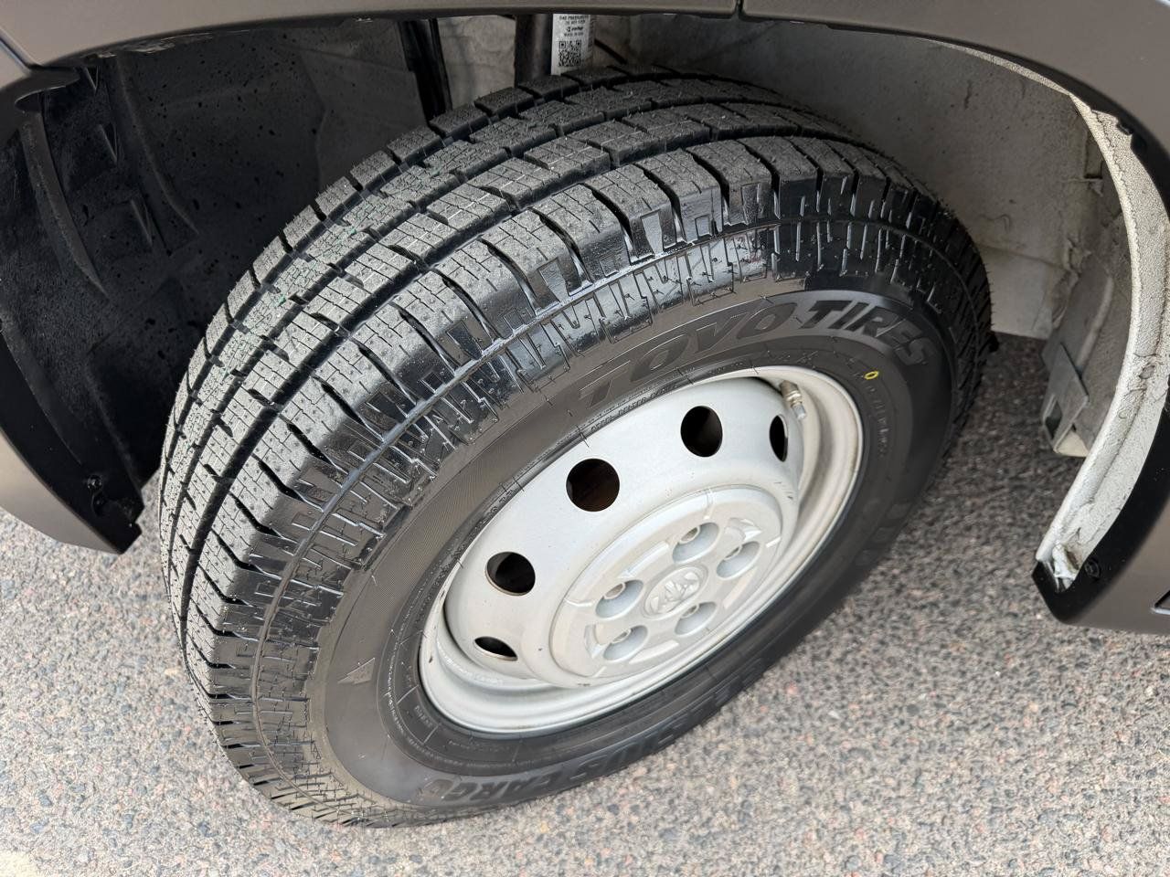 Used 2020 RAM ProMaster 2500 FWD image 37