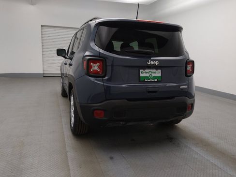 Used 2020 Jeep Renegade Latitude image 6