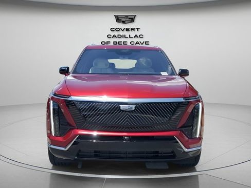 New 2026 Cadillac Vistiq Luxury image 2