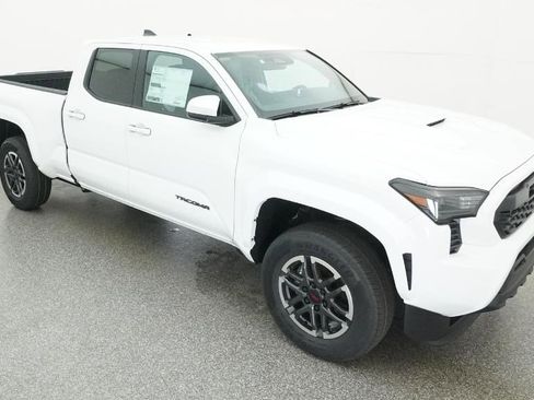New 2026 Toyota Tacoma TRD Sport RWD image 9