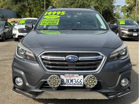 Used 2019 Subaru Outback 2.5i Limited image 2
